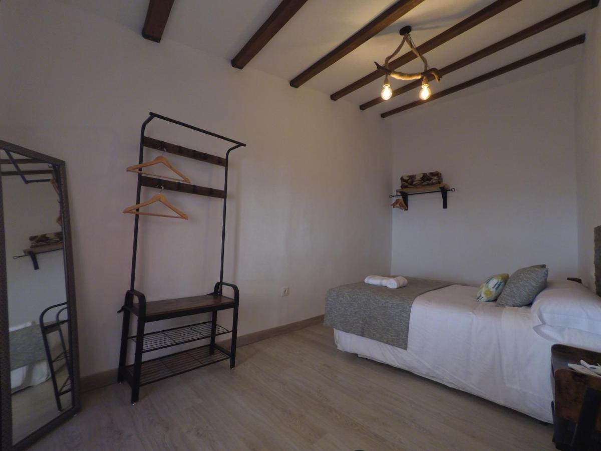 Apartamentos Fuente Nueva II Caces Eksteriør bilde